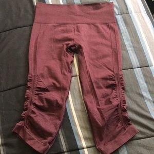 Women’s lululemon crop
